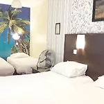 Margot Otel